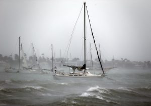 Irma-Hurricane-Hurrikan-Miami-Florida-Yacht-Boat-Ship-Port-Marina-Harbor-HAJOZASHU