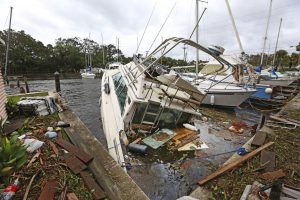 Irma-Hurricane-Hurrikan-Miami-Florida-Yacht-Boat-Ship-Port-Marina-Harbor-HAJOZASHU