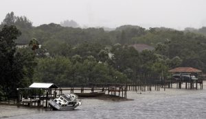 Irma-Hurricane-Hurrikan-Miami-Florida-Yacht-Boat-Ship-Port-Marina-Harbor-HAJOZASHU