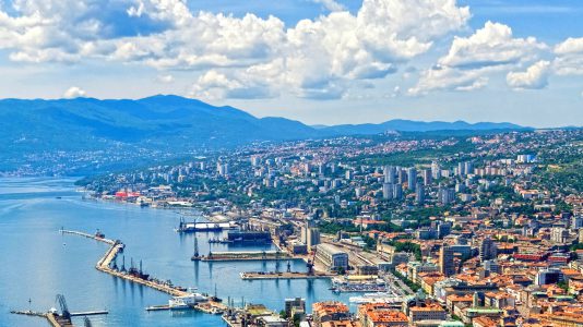 Újabb részét eladják a Rijekai kikötőnek
