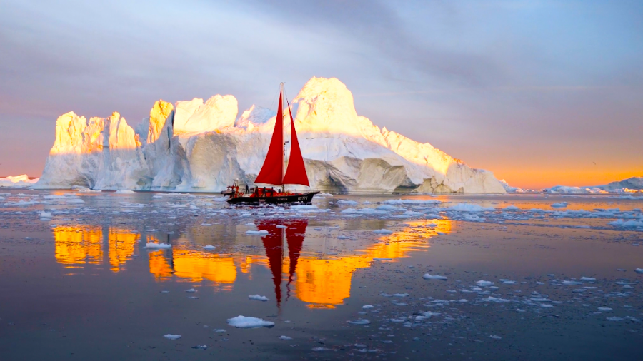 Vitorlással Grönlandon - egészen elképesztő videó