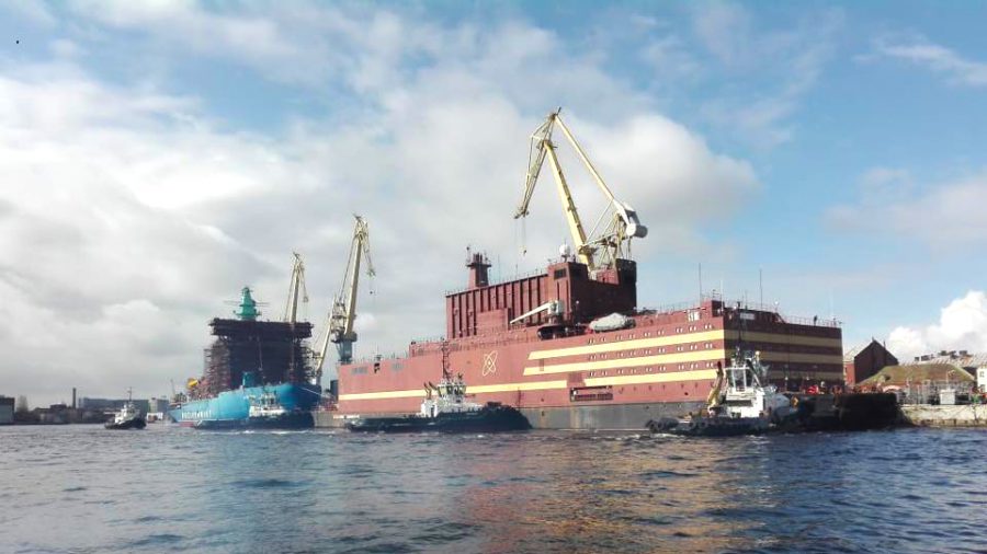 A szentpétervári hajógyárból elindult a világ első úszó atomerőműve