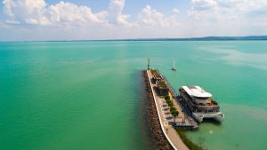 Punkosdi-Hajomenetrend-Balatoni-Hajozasi-Zrt-Fonyod-Keszthely-Tihany-Siofok-Badacsony-Kompmenetrend-HAJOZASHU