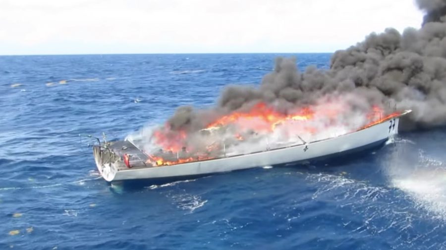 Fa Nándor egykori földkerülő hajója leégett
