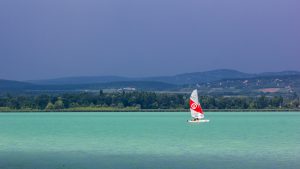 Tihany Godros Sajkod Balatonfured Vihar CsodalatosBalaton HAJOZASHU Katamaran