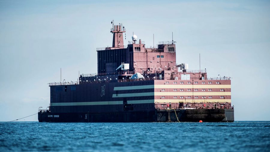 Elkészült a világ első és egyetlen úszó (hajó) atomerőműve