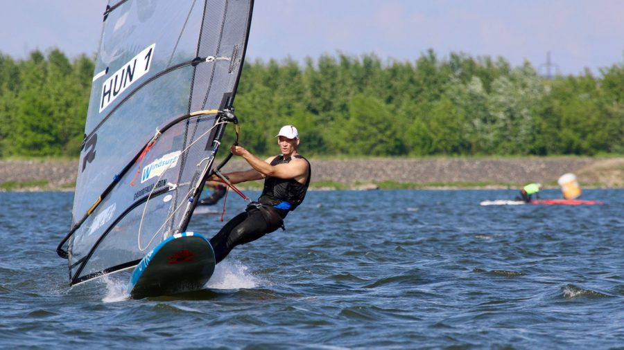 Gádorfalvi Áron ezüstérmet nyert a Raceboard Európa-bajnokságon