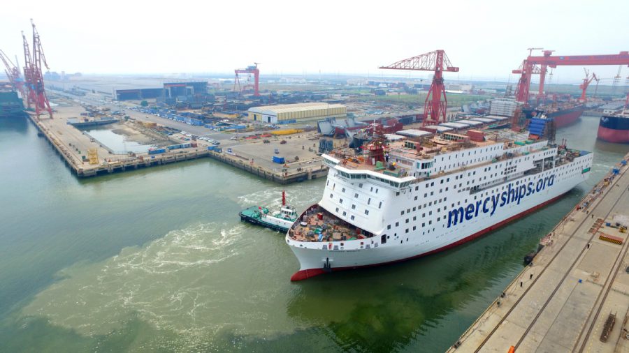 Elindult a világ legnagyobb polgári rendeltetésű korházhajója
