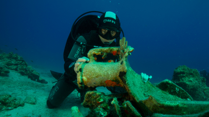 Kolosszális hajó ókori horgonydarabját fedezték fel az Égei-tengerben