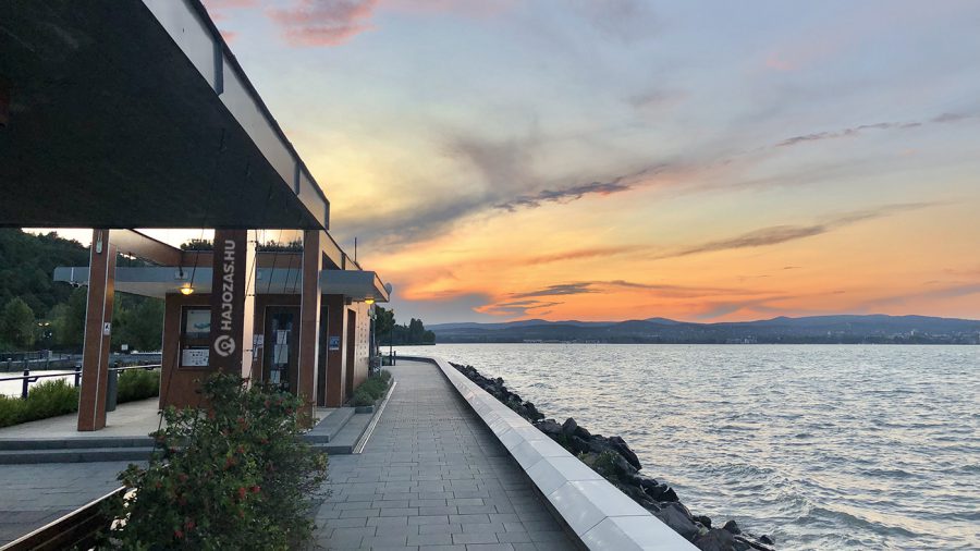 Tihany közforgalmú kikötője lett az Év Balatoni Középülete
