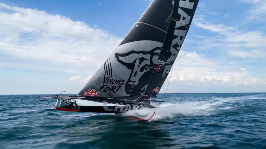 Jeremie Beyou győzött a Vendée Arctique-on