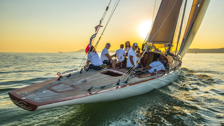 52. Kékszalag – kaleidoszkóp – 5. rész: A mesterek is eltévednek olykor