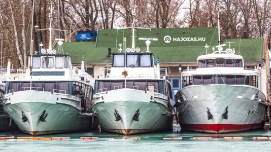 Hajófelújítások és hajóvásárlások a Balatoni Hajózási Zrt-nél