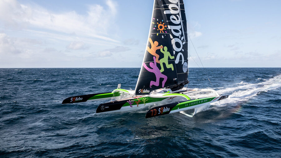 Rekordidőn belül vitorláznak az út harmadánál Thomas Coville-ék a Sodebo trimaránnal