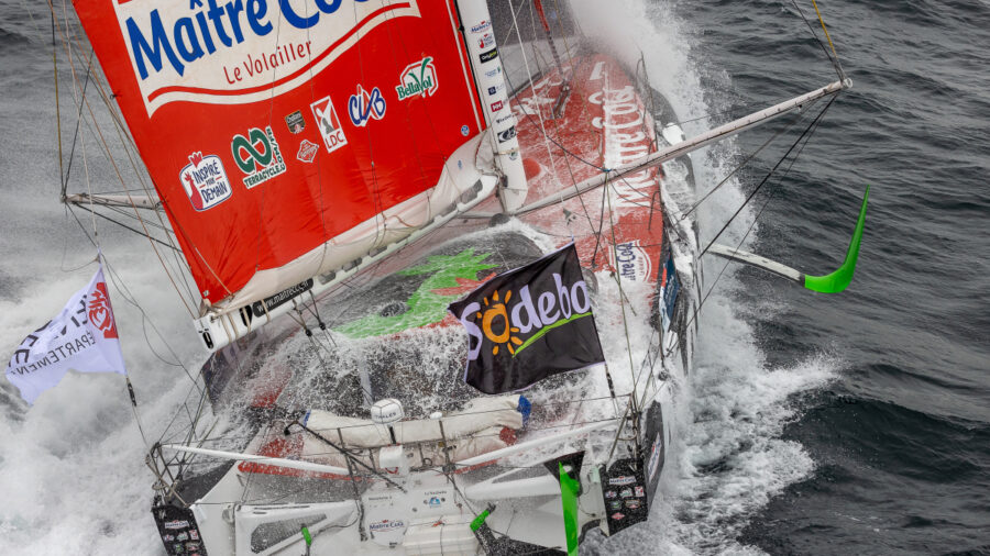 Vendée Globe: Kibontakozás a zavaros időjárásból
