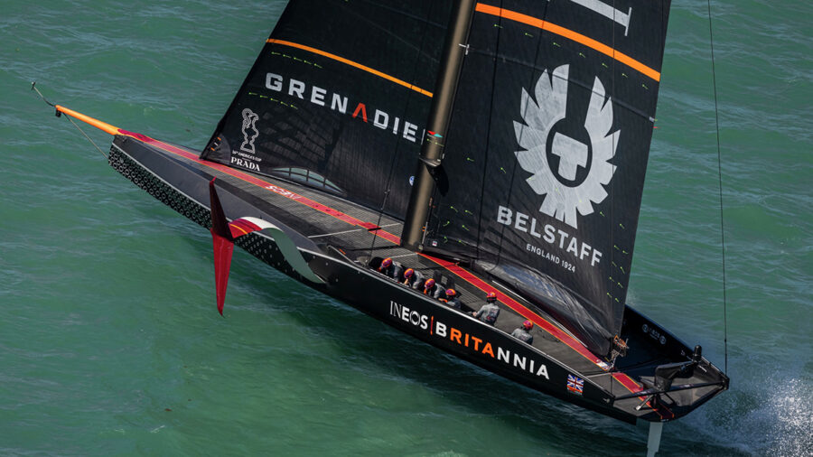 Prada Cup - első nap: Britannia odacsap