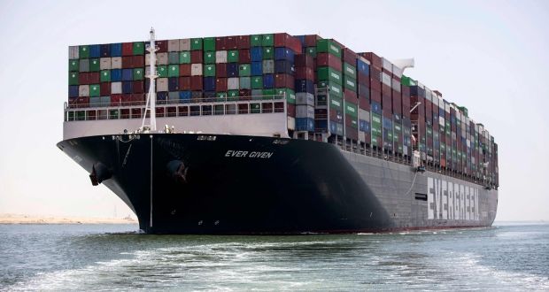 106 nap után az Ever Given konténerhajó elhagyhatta a Szuezi-csatornát