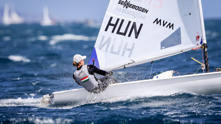 Olimpiai Hét Hyeres-ben - Élmezőnyben a magyar vitorlázók, de nem Éremfutamban