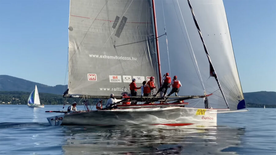 A balatonfüredi Raffica nyerte a 2022-es Bol d'Or svájci tókerülő vitorlásversenyt