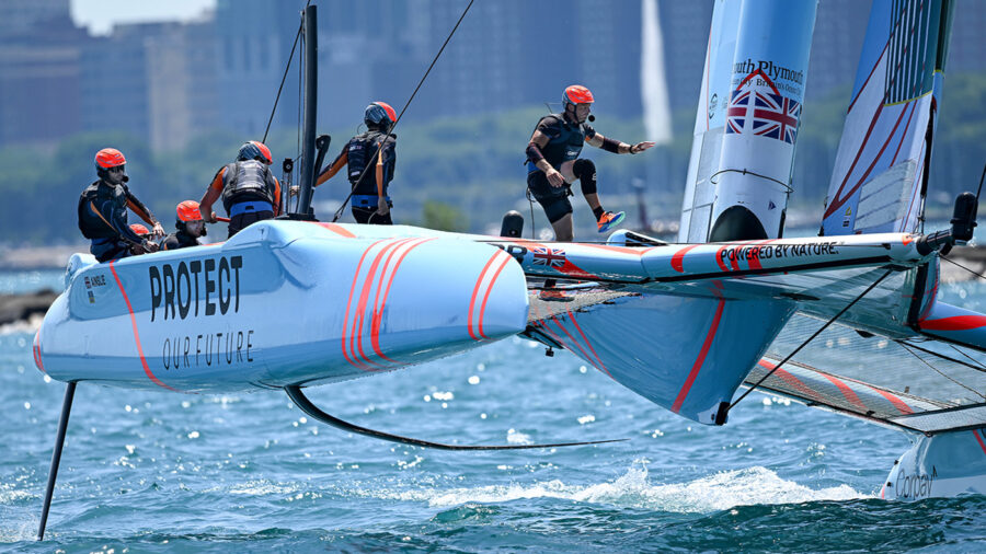 Verseny előtti balesetekkel indul a dániai SailGP forduló