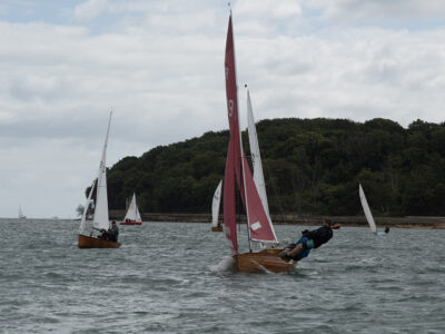 Kép a cowes-i Uffa Fox Regattáról - Fotó: John Green