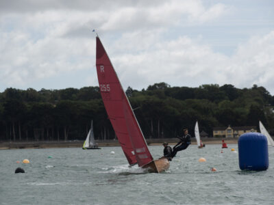 Kép a cowes-i Uffa Fox Regattáról - Fotó: John Green