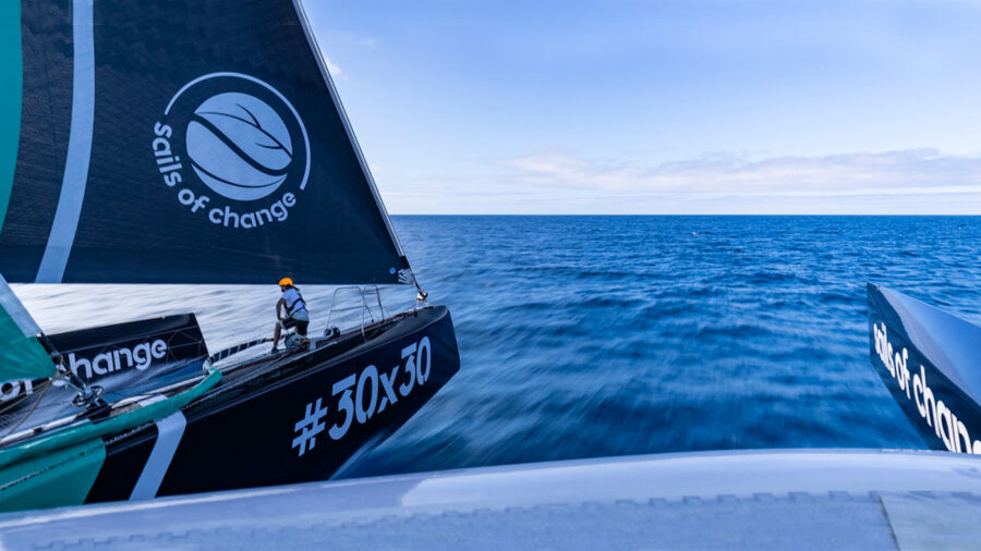 Sails of Change – 40 nap alá akarják vinni a vitorlás földkerülő rekordot