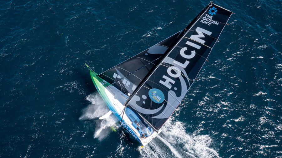 Ocean Race 2023 - Árbócát vesztette a versenyben vezető Holcim - PRB