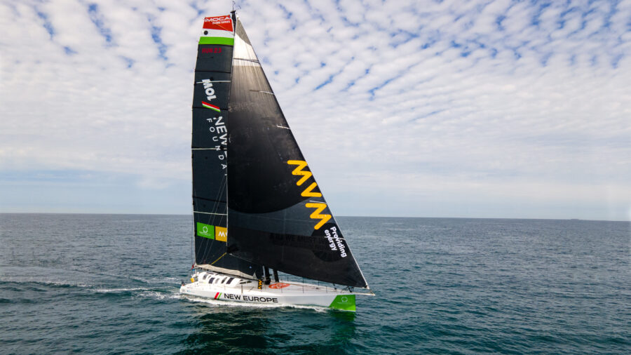 IMOCA 60 - 48H Azimut négykezes rajt ma kora délután - Weöres Szabolcs újabb mérföldeket gyűjthet a Vendée Globe rajtjog megszerzéséhez