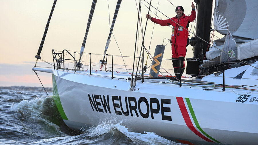 IMOCA – Retour à la Base – Célba ért Weöres Szabolcs, megerősítette a helyét a Vendée Globe rajtjogért folyó versenyben