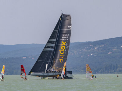 56. KÉKSZALAG – ÉLŐ közvetítés, folyamatosan frissülő cikk a versenyről