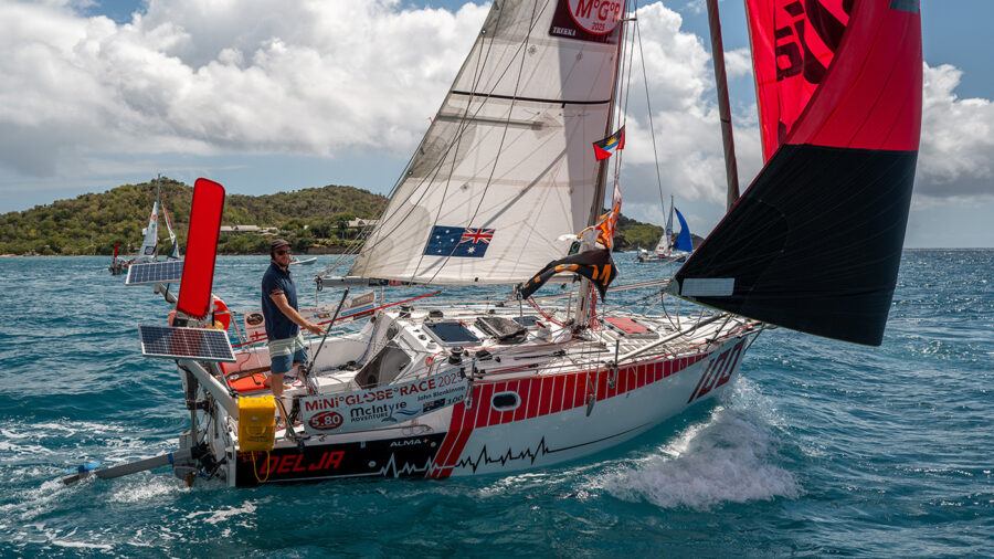 Mini Globe Race - A kicsinél is kisebb hajókkal, szólóvitorlázók a Föld körül