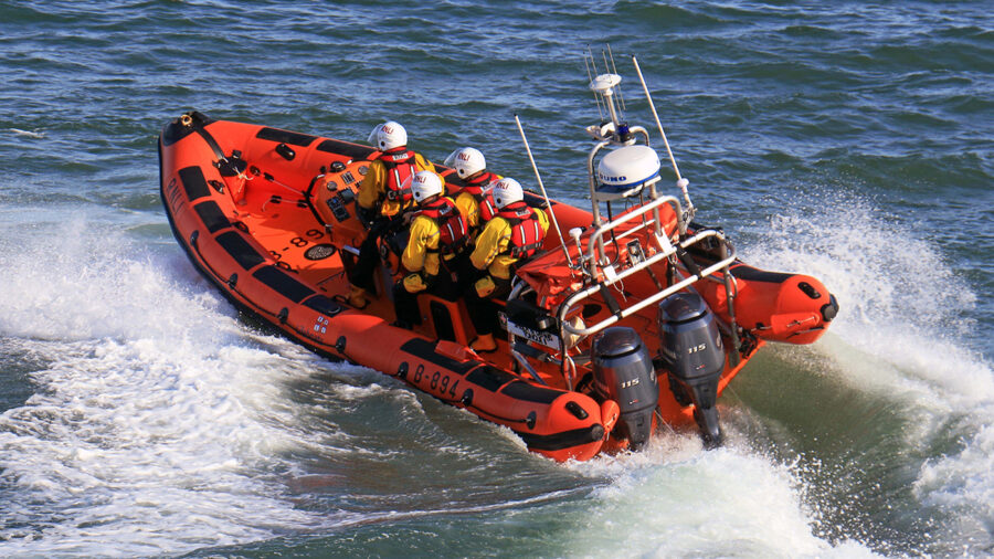 Az USA vízimentők tanulmánya – A munka nagyrészt istenverte idióták megmentéséből áll