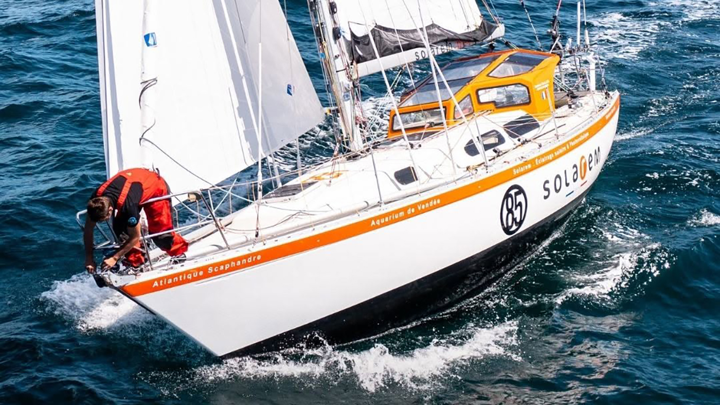 Golden Globe Race: október 23-án Guillou vezet, a mezőny a dél-atlanti vihar elől tér ki